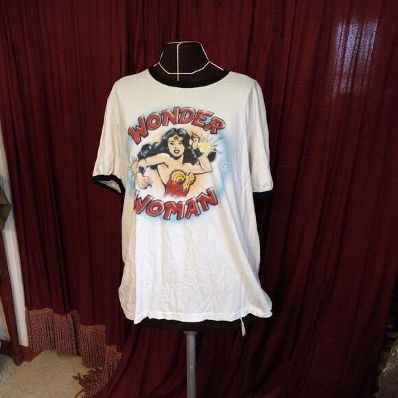 Wonder Woman XL Womens White Short Sleeve T-Shirt TV Series - Picture 1 of 6